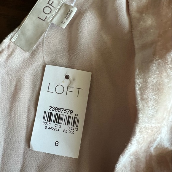 Loft Crushed Velvet Blush Swing Dress Size 6 - Picture 4 of 12